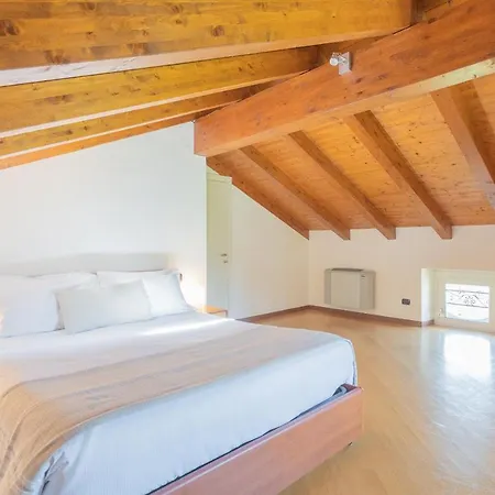 Villa Sofia By Rent All Como *