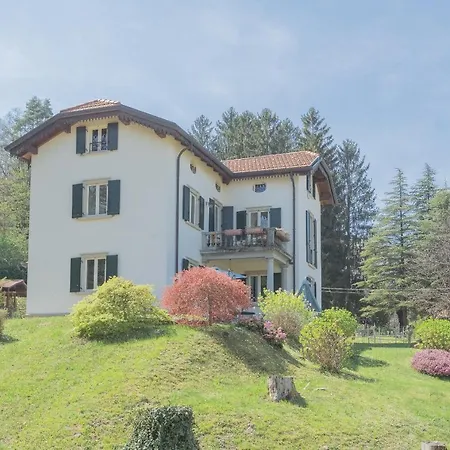 Villa Sofia By Rent All Como Vila